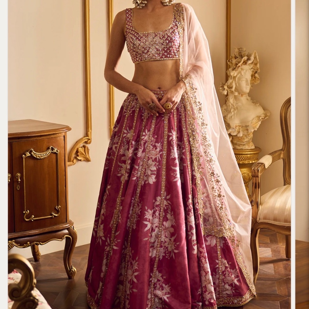 Lehenga Set from Lashkaraa
